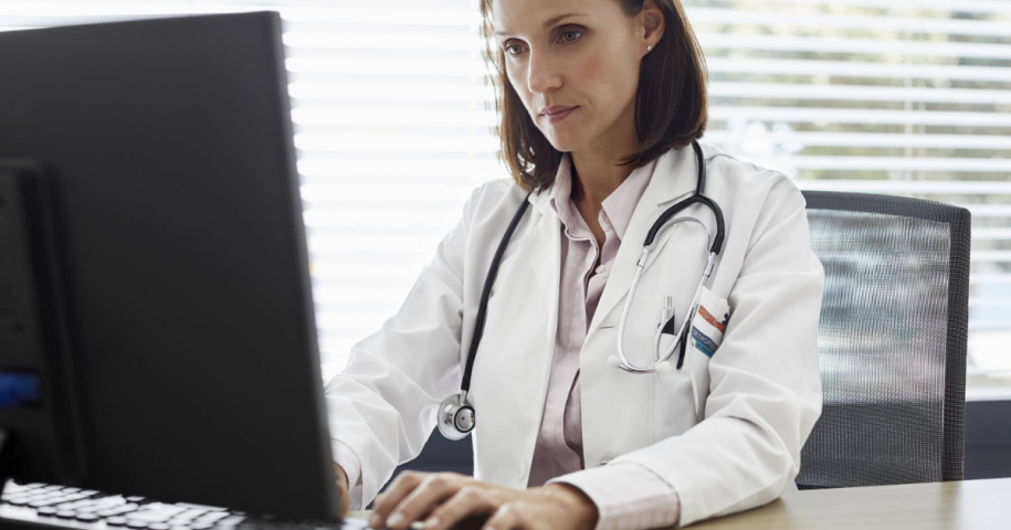 Doctor using EHR